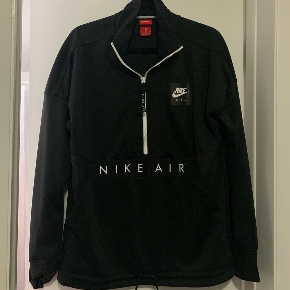 Nike Air Black/White Women’s Anorak